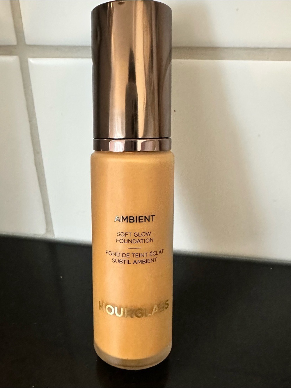 Hourglass Ambient Soft Glow Foundation Shade 12- Medium Deep Neutral